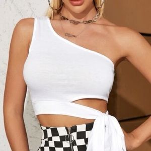 One Shoulder Knotted Crop Top